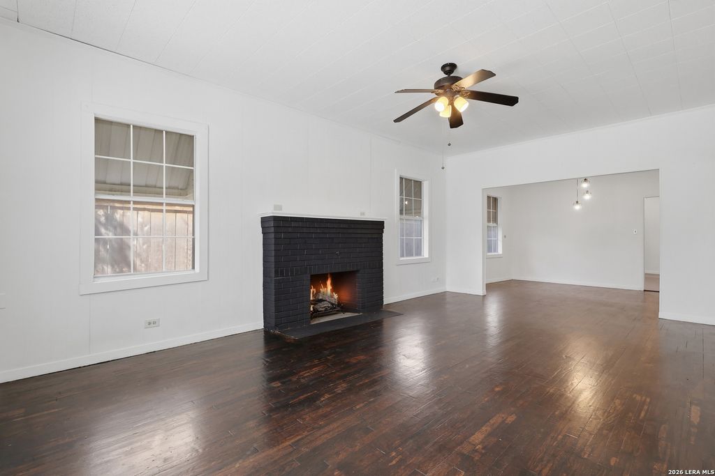 Photo of 427 Vanderbilt, San Antonio, TX 78210 (MLS # 1949828)