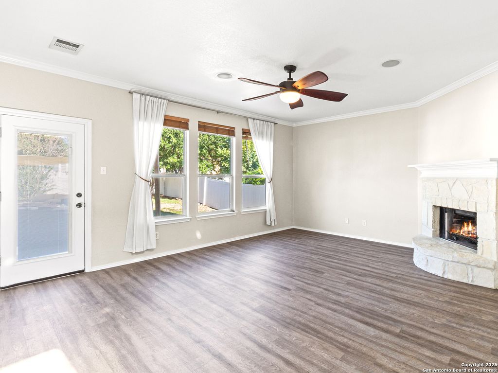 Photo of 120 Brook Meadows, Cibolo, TX 78108 (MLS # 1878856)