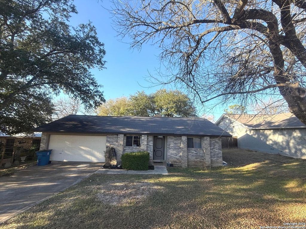 Photo of 3401 Cliffside, Schertz, TX 78108 (MLS # 1944631)