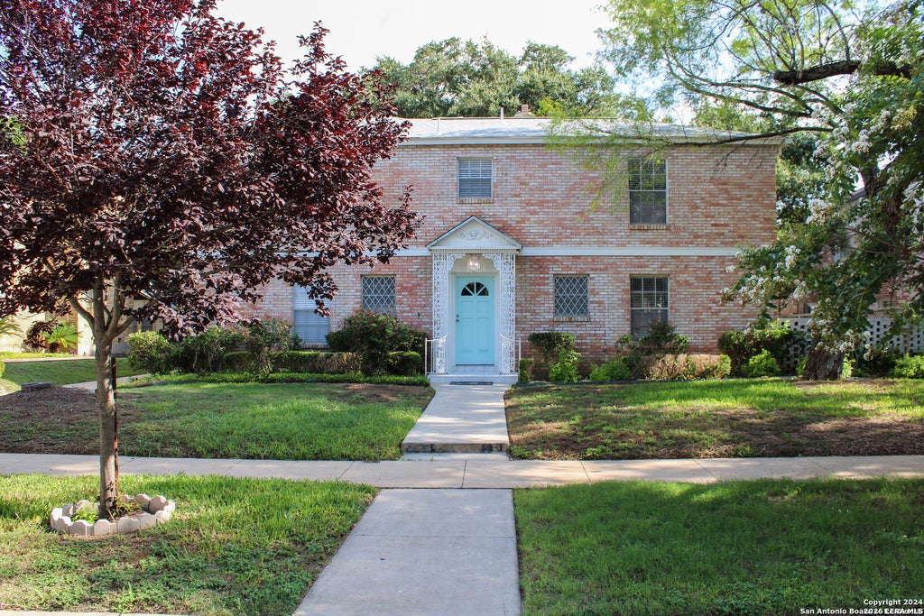 Photo of 331 E Rosewood, San Antonio, TX 78212 (MLS # 2019896)