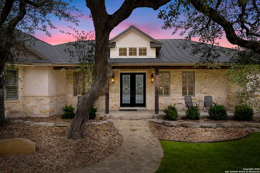 Photo of 675 San Marcos, New Braunfels, TX 78132 (MLS # 1934817)