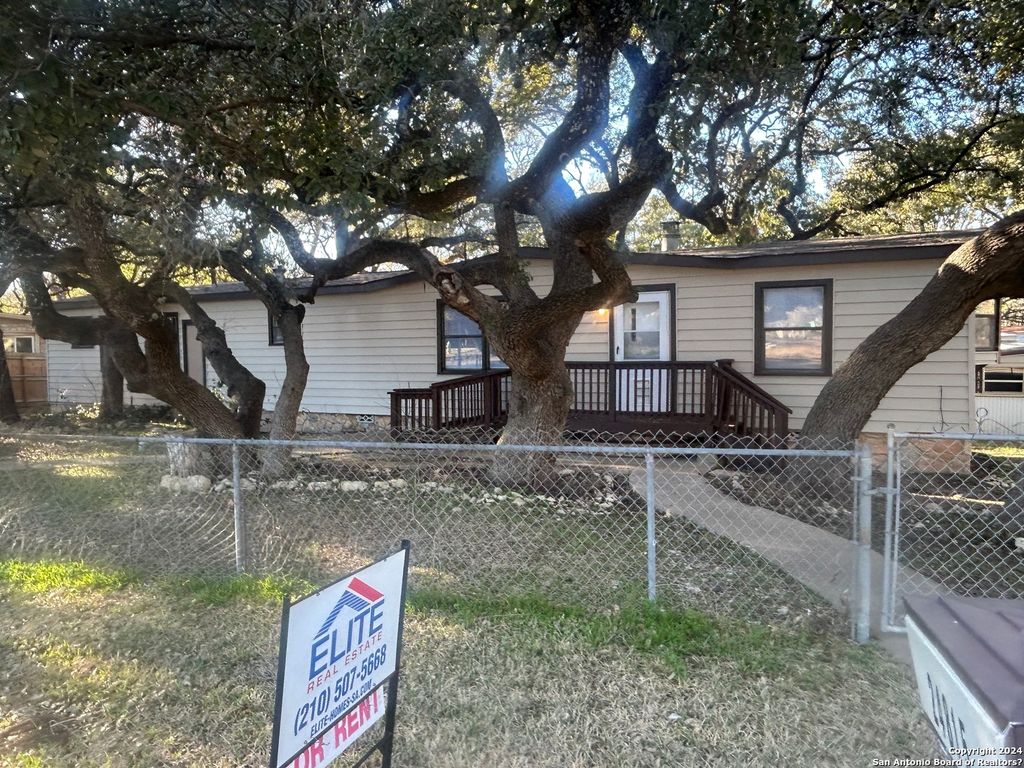 Photo of 24815 aue, San Antonio, TX 78257 (MLS # 1953987)