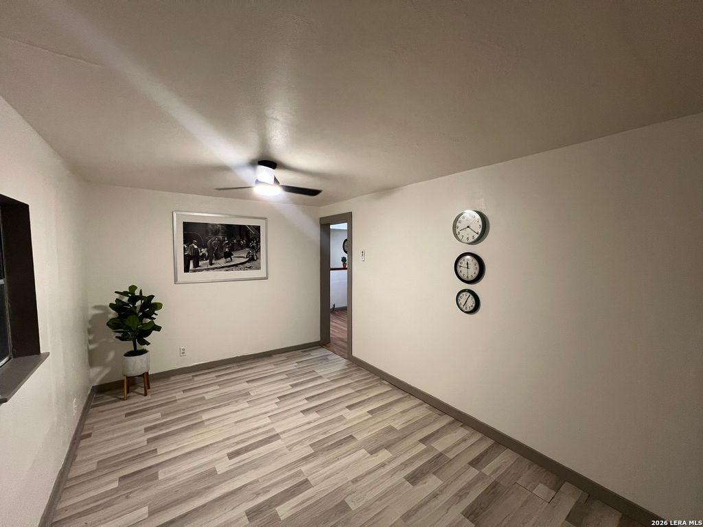 Photo of 3216 Vera Cruz, San Antonio, TX 78207 (MLS # 1947319)