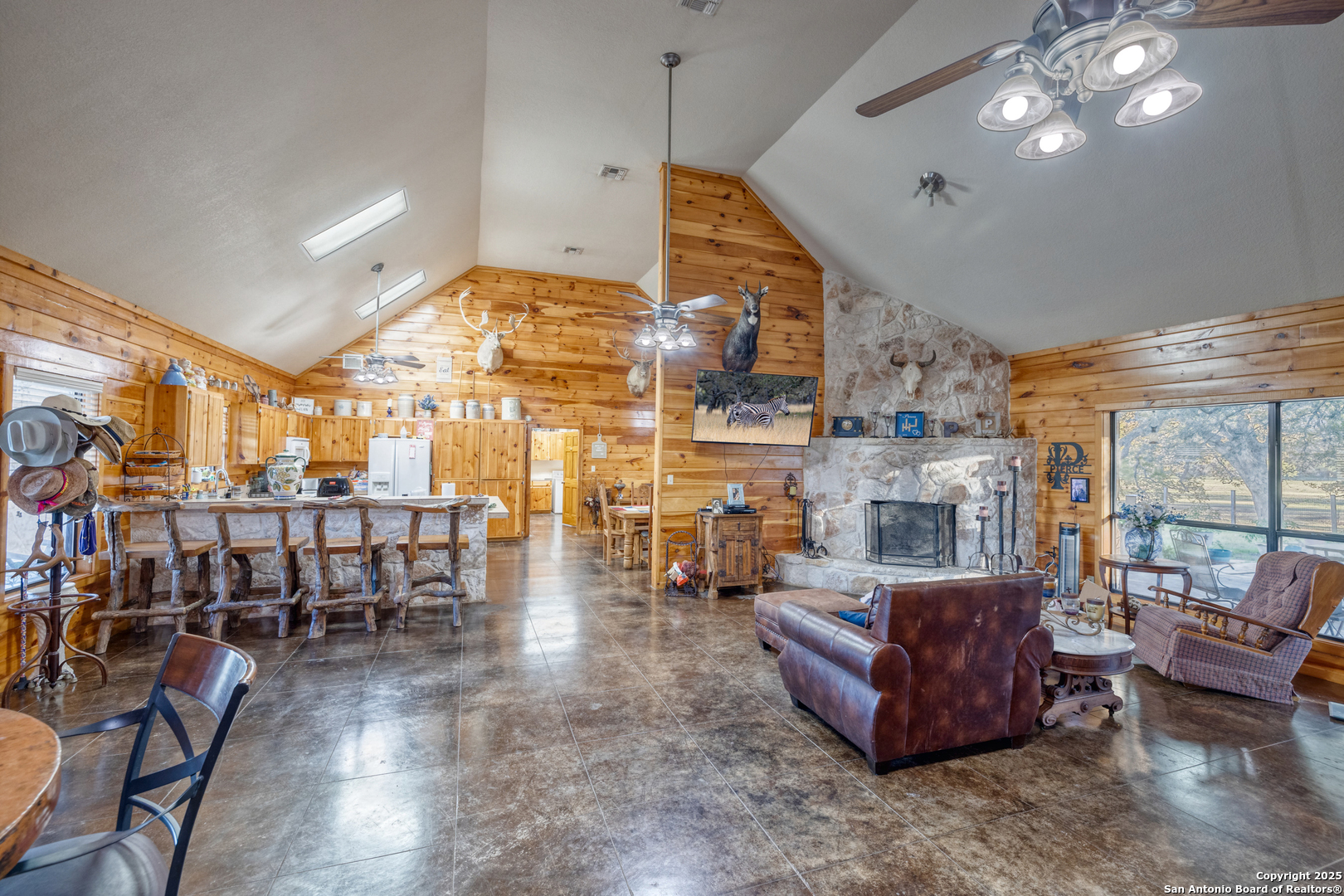 498 Camino Del Rancho