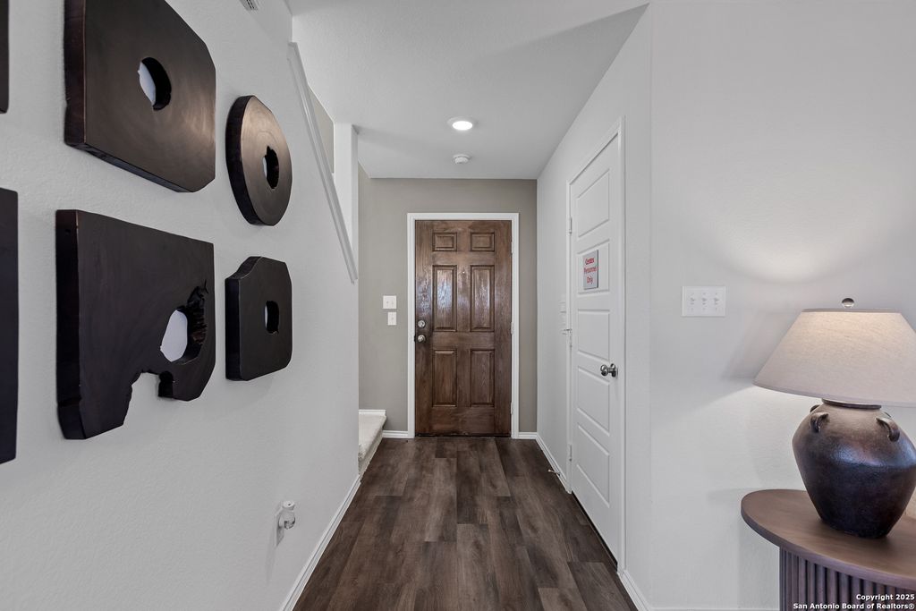 Photo of 927 Bluegrass Point, New Braunfels, TX 78130 (MLS # 1920461)