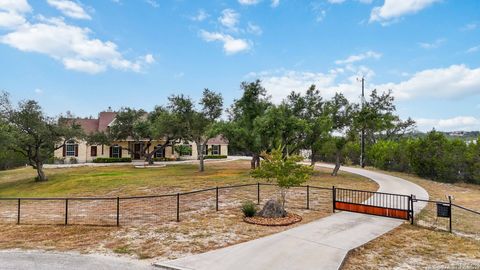 1012 Rivers Peak Canyon Lake TX 78133