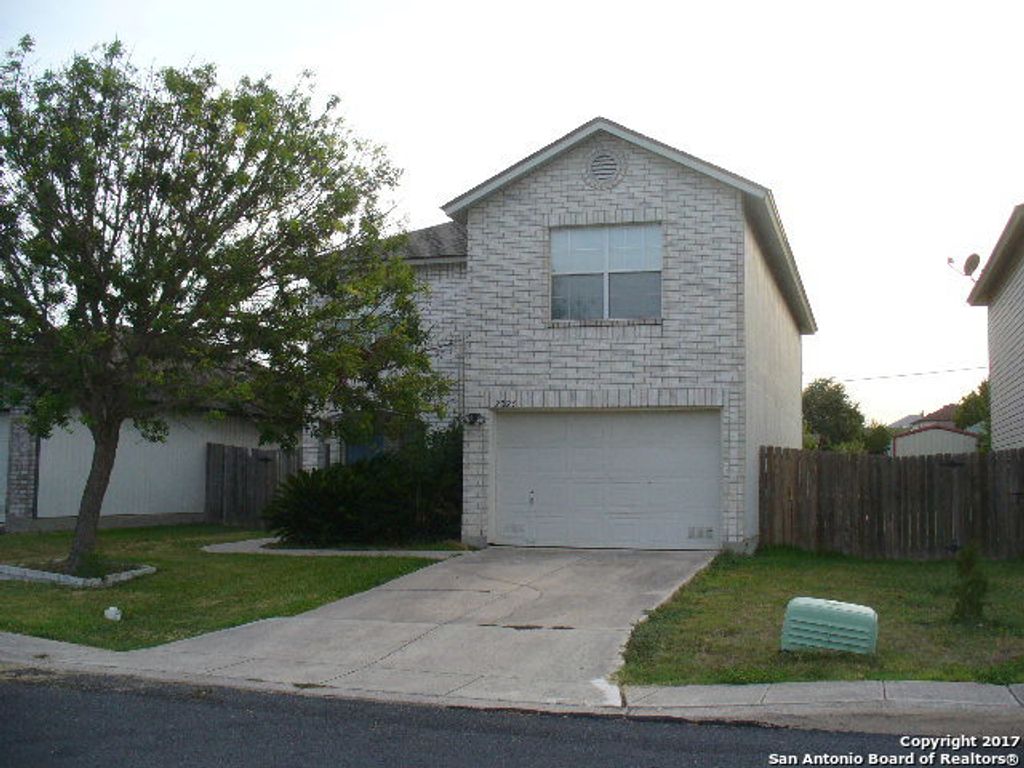 Photo of 2223 SUNSET BAY, San Antonio, TX 78245 (MLS # 1916792)