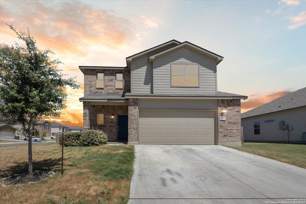 Photo of 7831 Sunrise Cay, San Antonio, TX 78251 (MLS # 1924989)