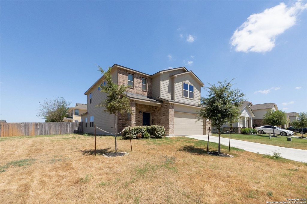 Photo of 7831 Sunrise Cay, San Antonio, TX 78251 (MLS # 1924989)