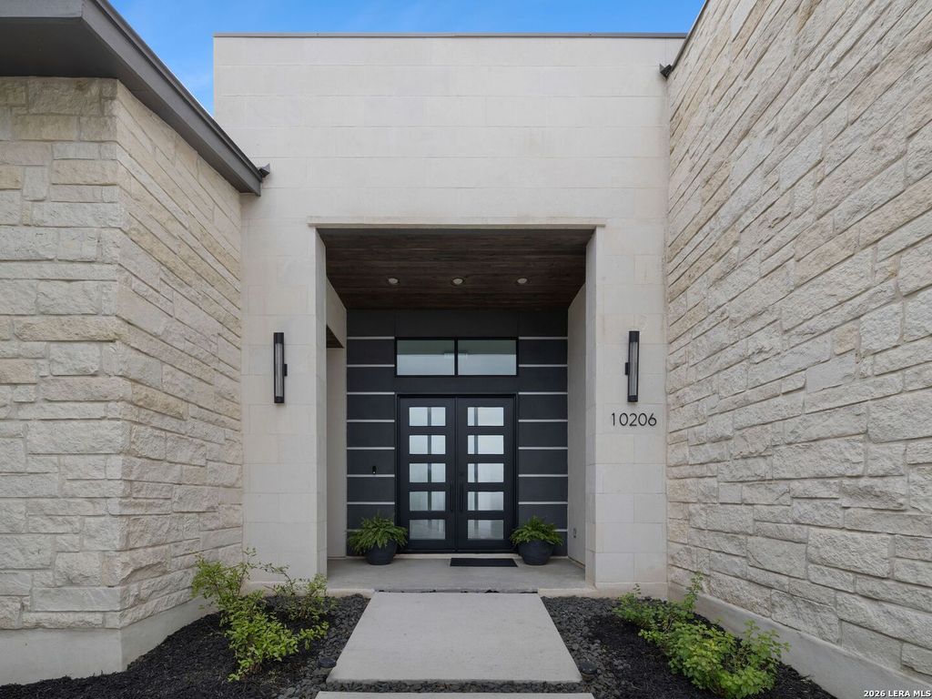 Photo of 10206 Nina Ridge, San Antonio, TX 78255 (MLS # 1958989)