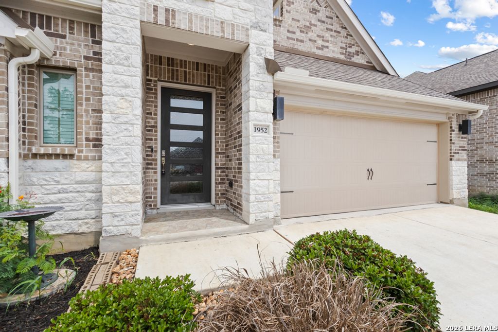 Photo of 1952 Highland, Seguin, TX 78155 (MLS # 1968469)