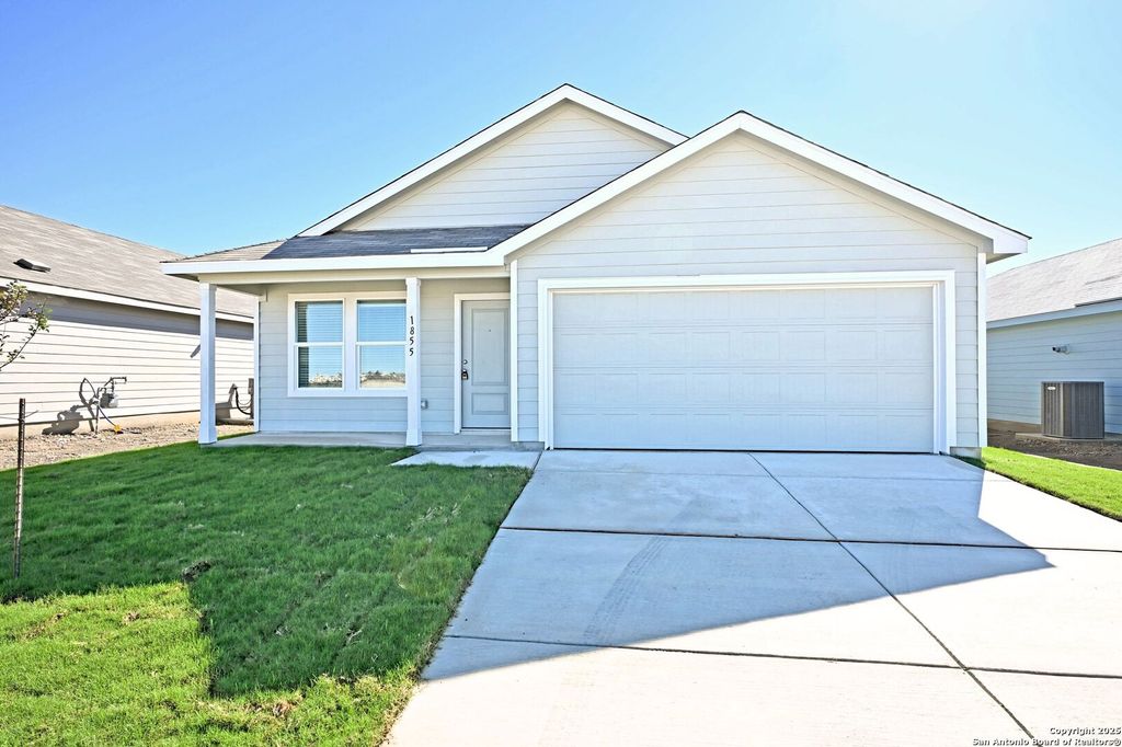 Photo of 1855 Wood Warbler, New Braunfels, TX 78130 (MLS # 1925207)