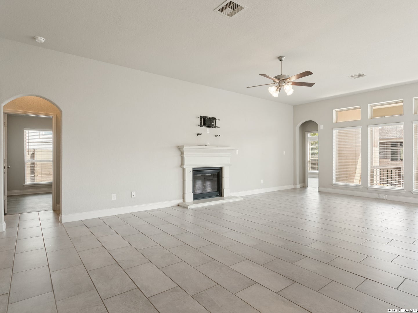 1154 THICKET LN