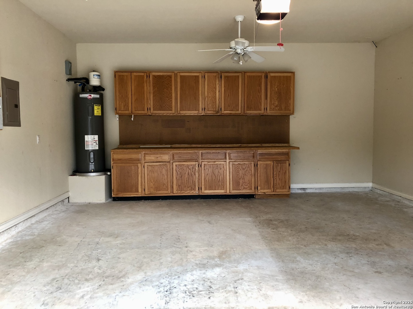 1131 Rocky Ridge