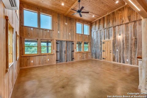 700 Ledgerock Wimberley TX 78676