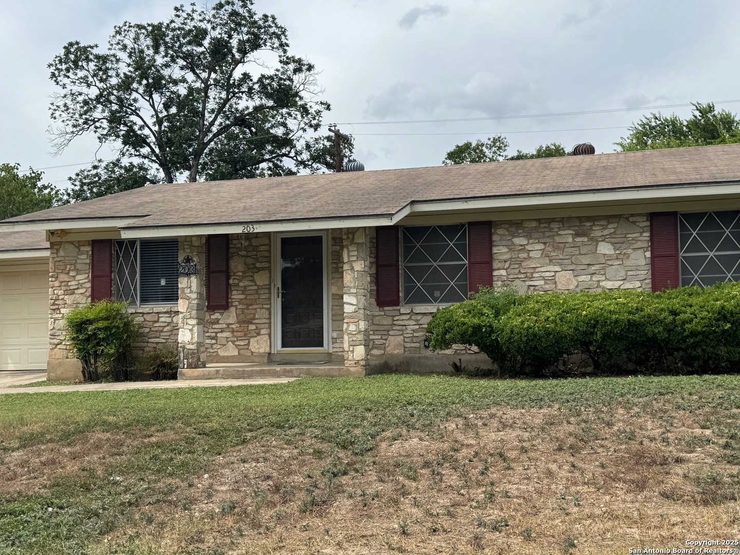 203 Chesswood