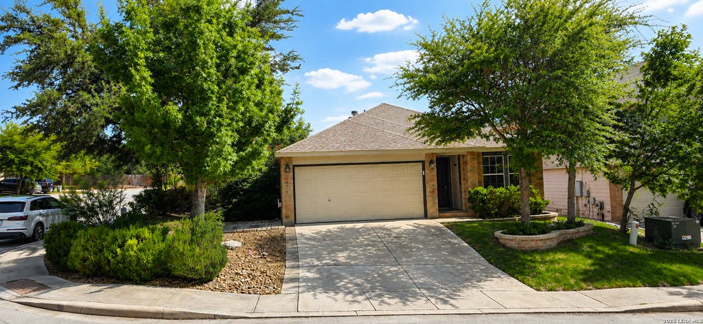 Photo of 7630 PRESIDIO CRK, Boerne, TX 78015 (MLS # 2007062)