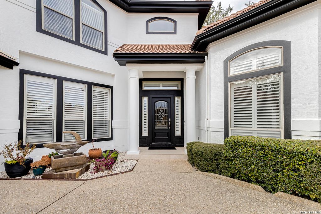 Photo of 18930 Calle Cierra, San Antonio, TX 78258 (MLS # 1937684)