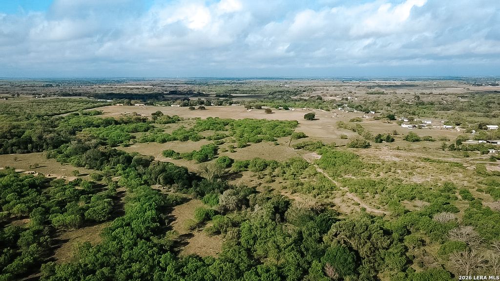 Photo of 1065 fm 477, Seguin, TX 78155 (MLS # 1955315)
