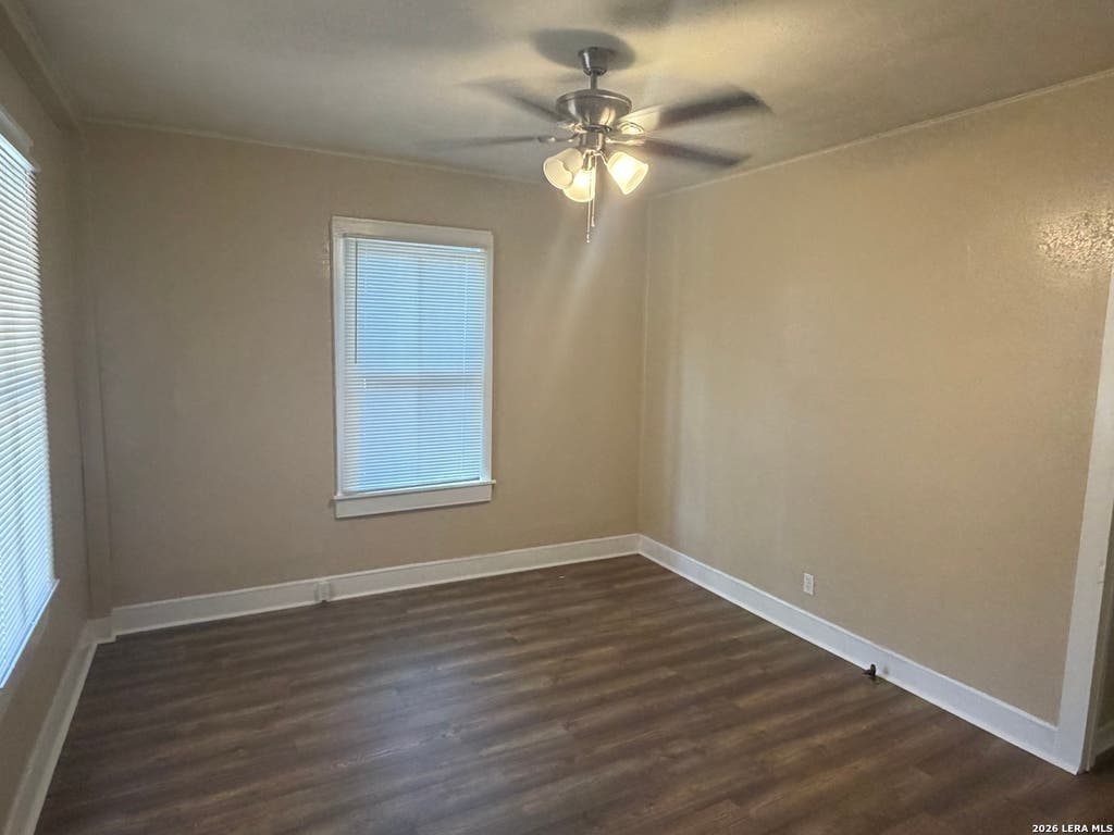 Photo of 1015 Saint James, San Antonio, TX 78202 (MLS # 2010234)