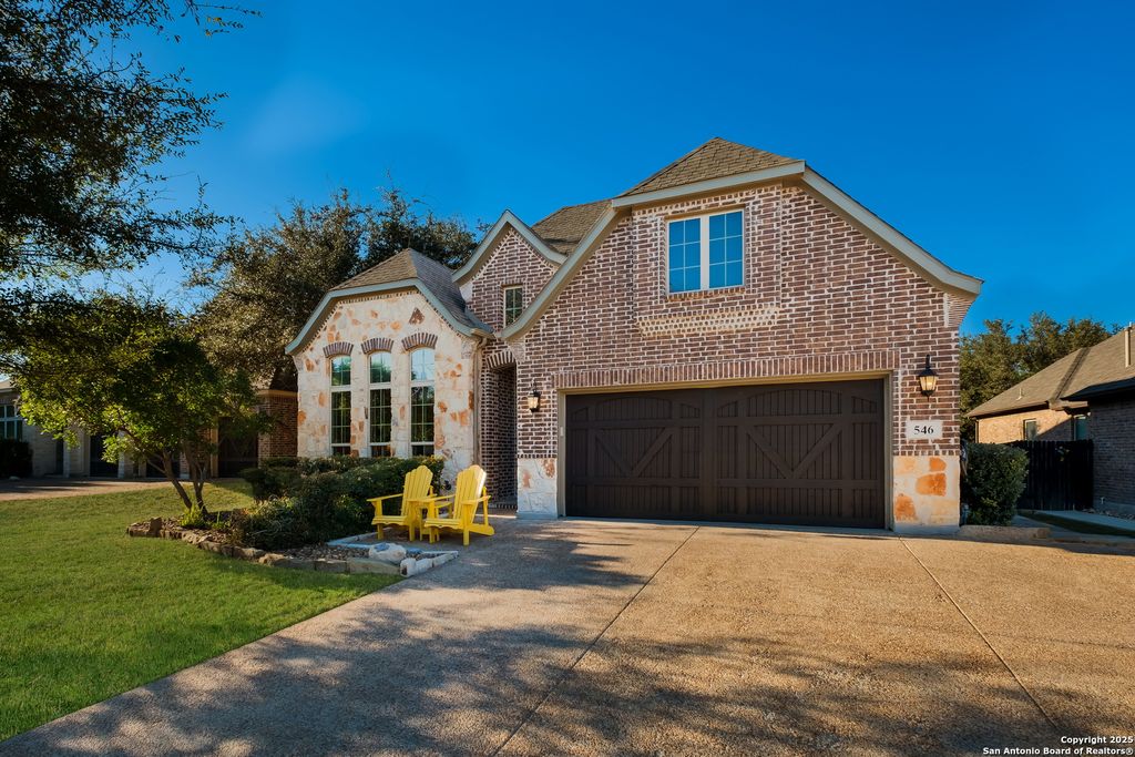 Photo of 546 Mission Hill, New Braunfels, TX 78132 (MLS # 1921180)