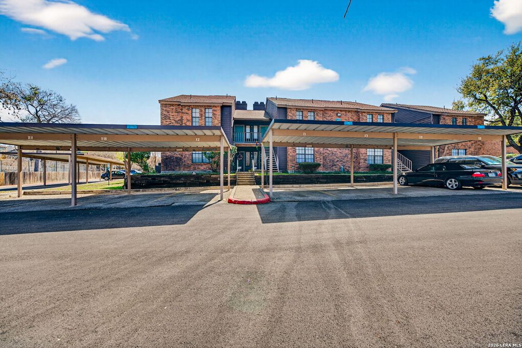 Photo of 4212 MEDICAL DR 1503 #1503, San Antonio, TX 78229 (MLS # 1945650)