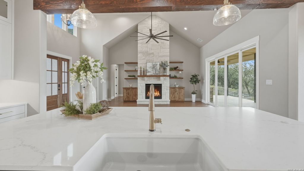 Photo of 111 Ashton Oak, New Braunfels, TX 78132 (MLS # 1944458)