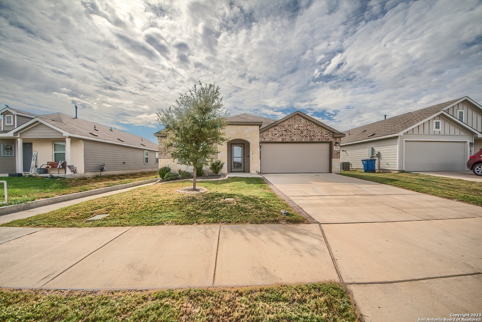 1828 heather glen