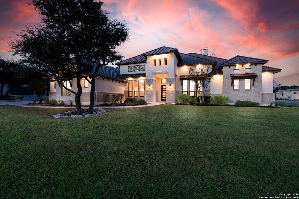 Photo of 23011 Daniel Ridge, San Antonio, TX 78255 (MLS # 1924740)