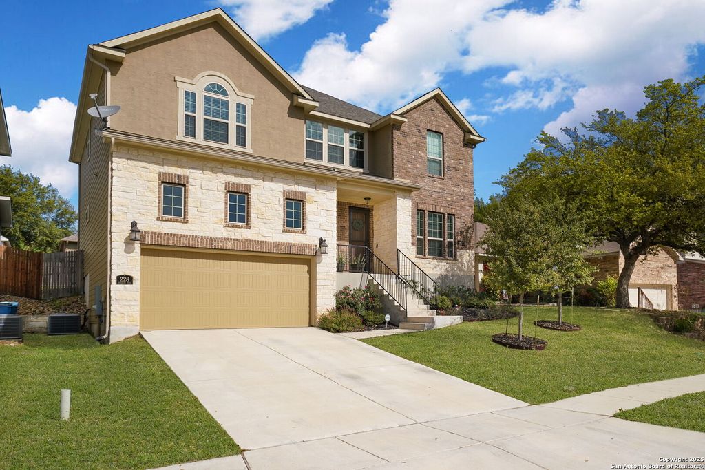 Photo of 228 Comanche, Cibolo, TX 78108 (MLS # 1927133)