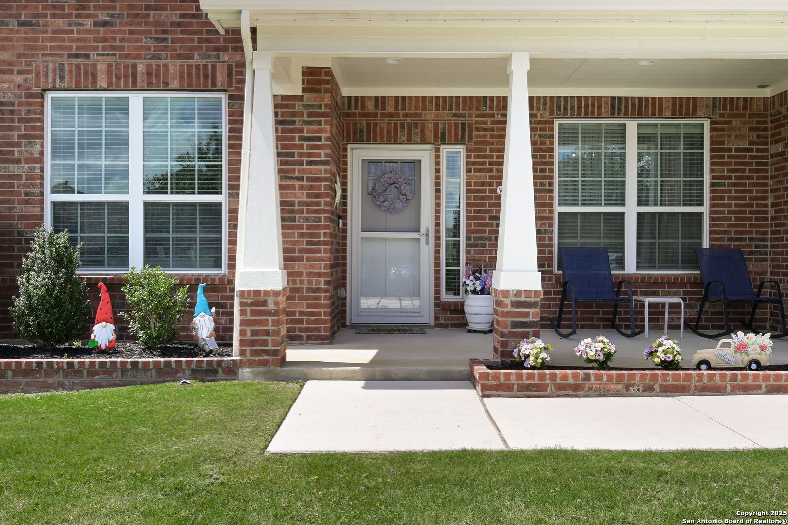 12829 Sandy White