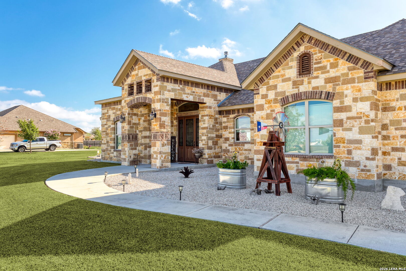 211 Siena Woods