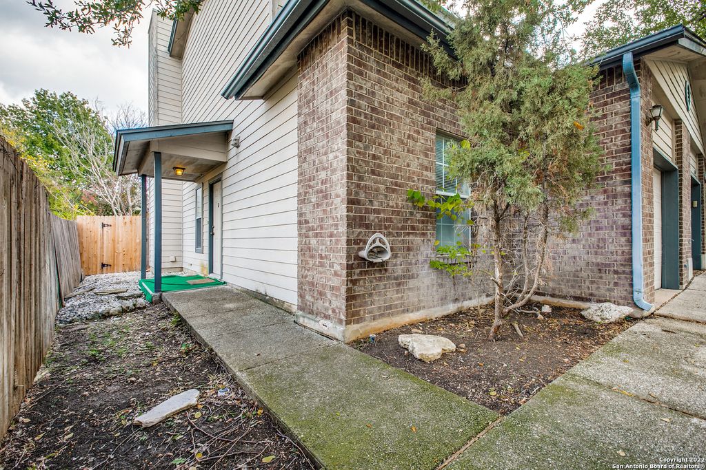 Photo of 6063 BANTRY BAY, San Antonio, TX 78240 (MLS # 1926686)