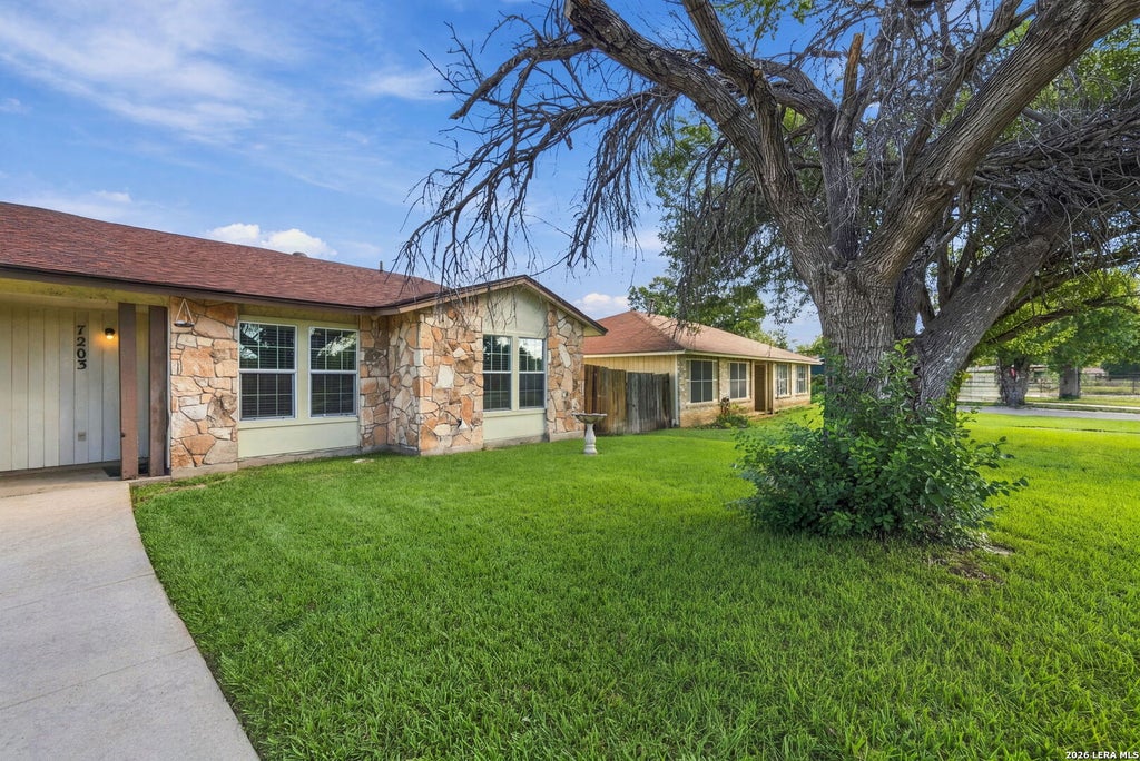 Photo of 7203 Timbercreek Dr, San Antonio, TX 78227 (MLS # 2018237)