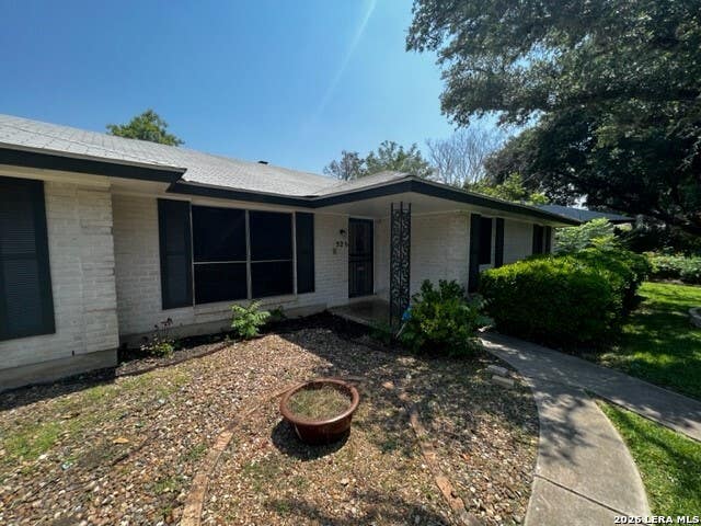 Photo of 525 TIDECREST DR, Windcrest, TX 78239 (MLS # 1993239)