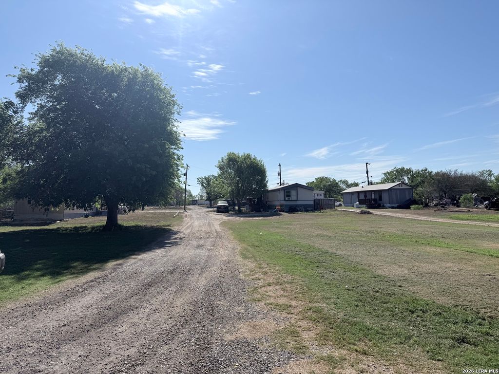 Photo of 5830 Mount Olive, Adkins, TX 78101 (MLS # 1955416)