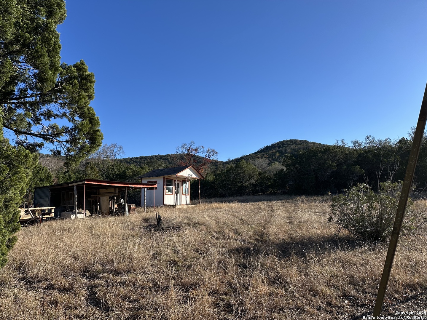 Utopia, Texas 78884, United States, 2 Bedrooms Bedrooms, ,1 BathroomBathrooms,Residential,Active,11196