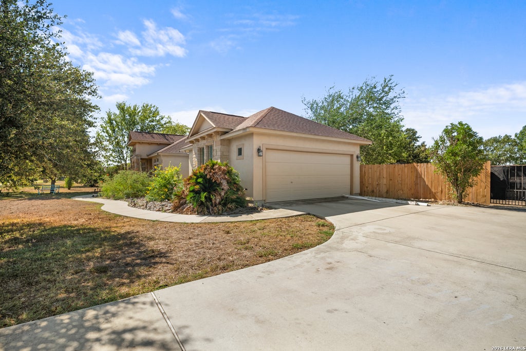 Photo of 17915 ROCKYS CIR, Lytle, TX 78052 (MLS # 2023623)
