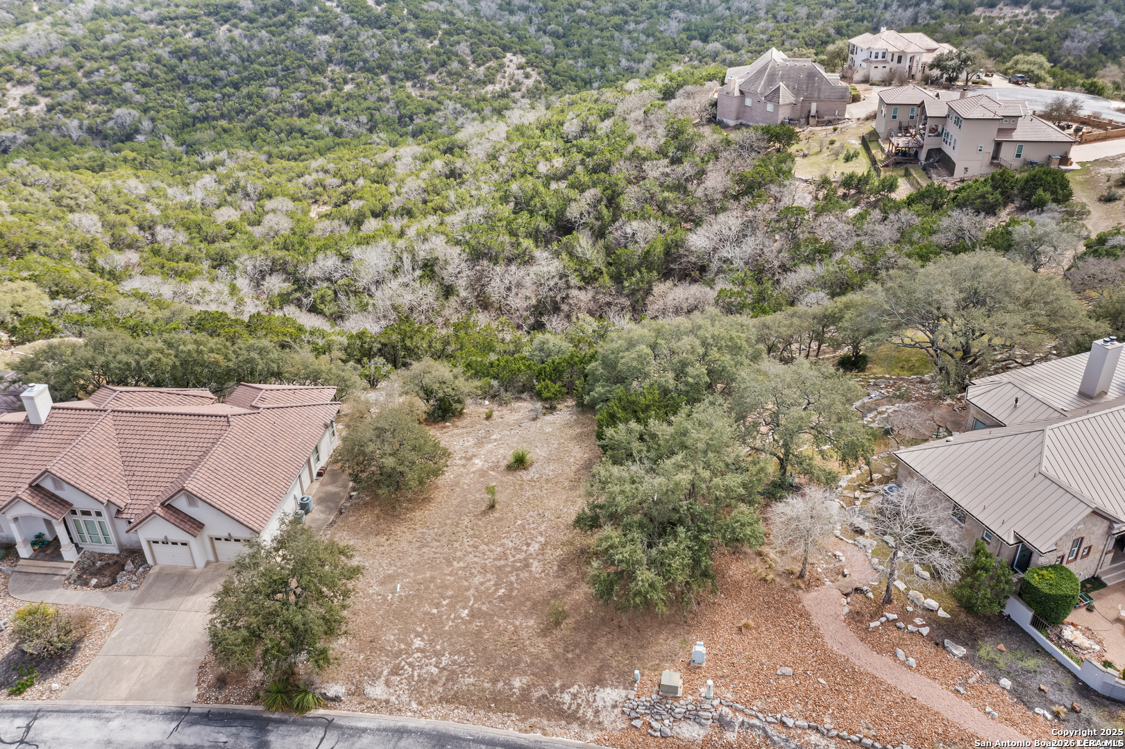105 TOWNE VIEW CIR