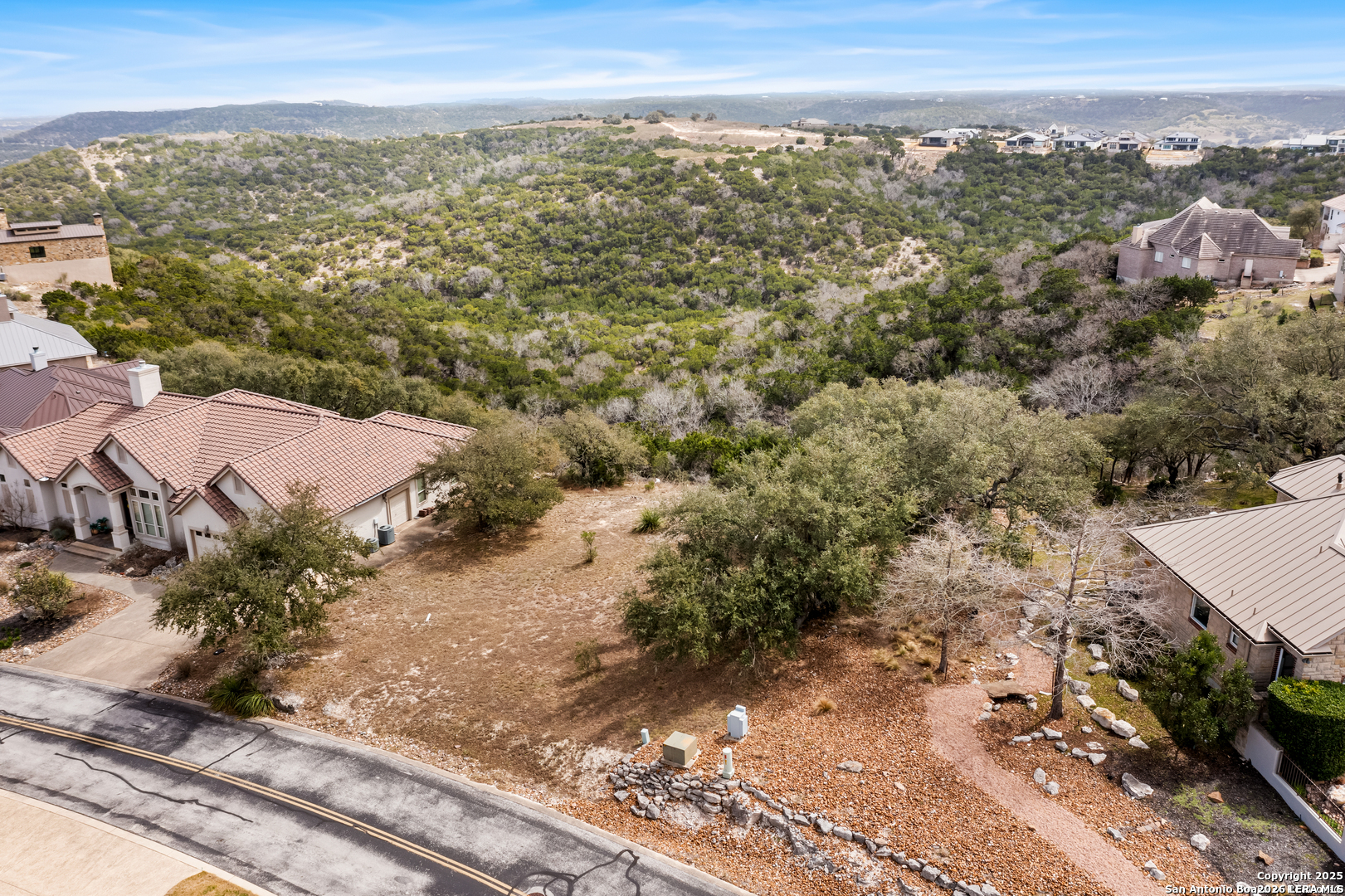 105 TOWNE VIEW CIR