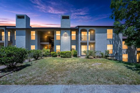 Property photo of 8702 Village Dr 1302, San Antonio, TX 78217