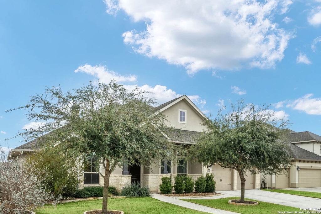 Photo of 7938 CIBOLO VW, Boerne, TX 78015 (MLS # 1963511)