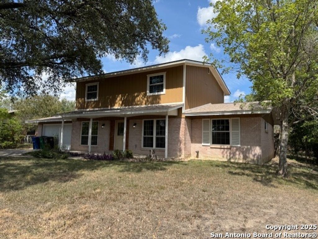 Photo of 127 Dartmoor, San Antonio, TX 78227 (MLS # 1913406)