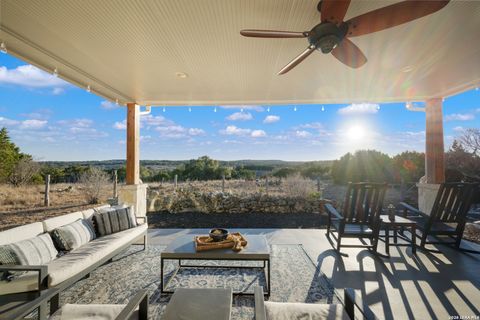 119 Greystone Pt Boerne TX 78006