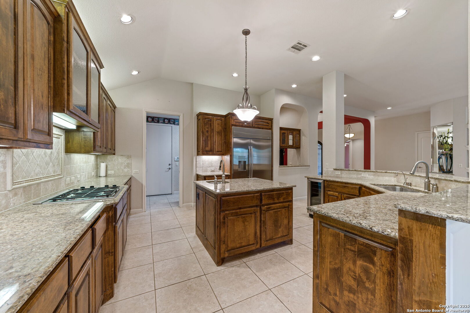 18210 Emerald Oaks
