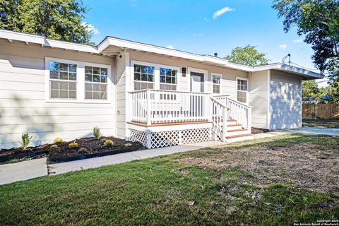 225 Arvin Terrell Hills TX 78209