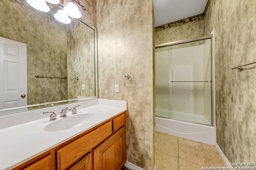 New Braunfels, Texas 78132, United States, 3 Bedrooms Bedrooms, ,2 BathroomsBathrooms,Residential,Active,185491