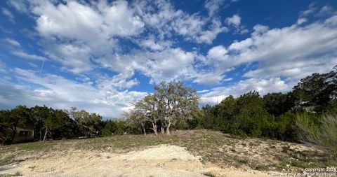 198 Sitting Bull Trl Canyon Lake TX 78133