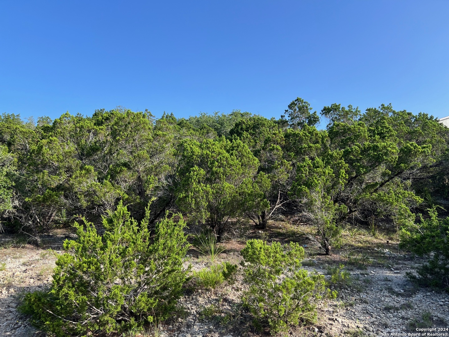 Photo 1 of 6 — 280 SCENIC HILLS DR, Canyon Lake, TX 78133