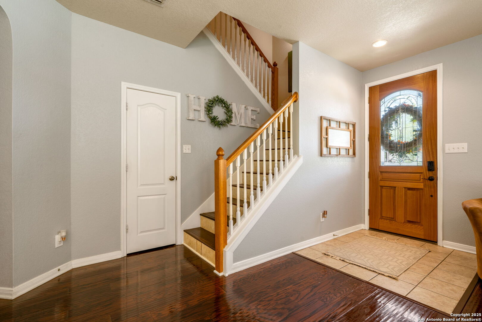 25107 Royal Land